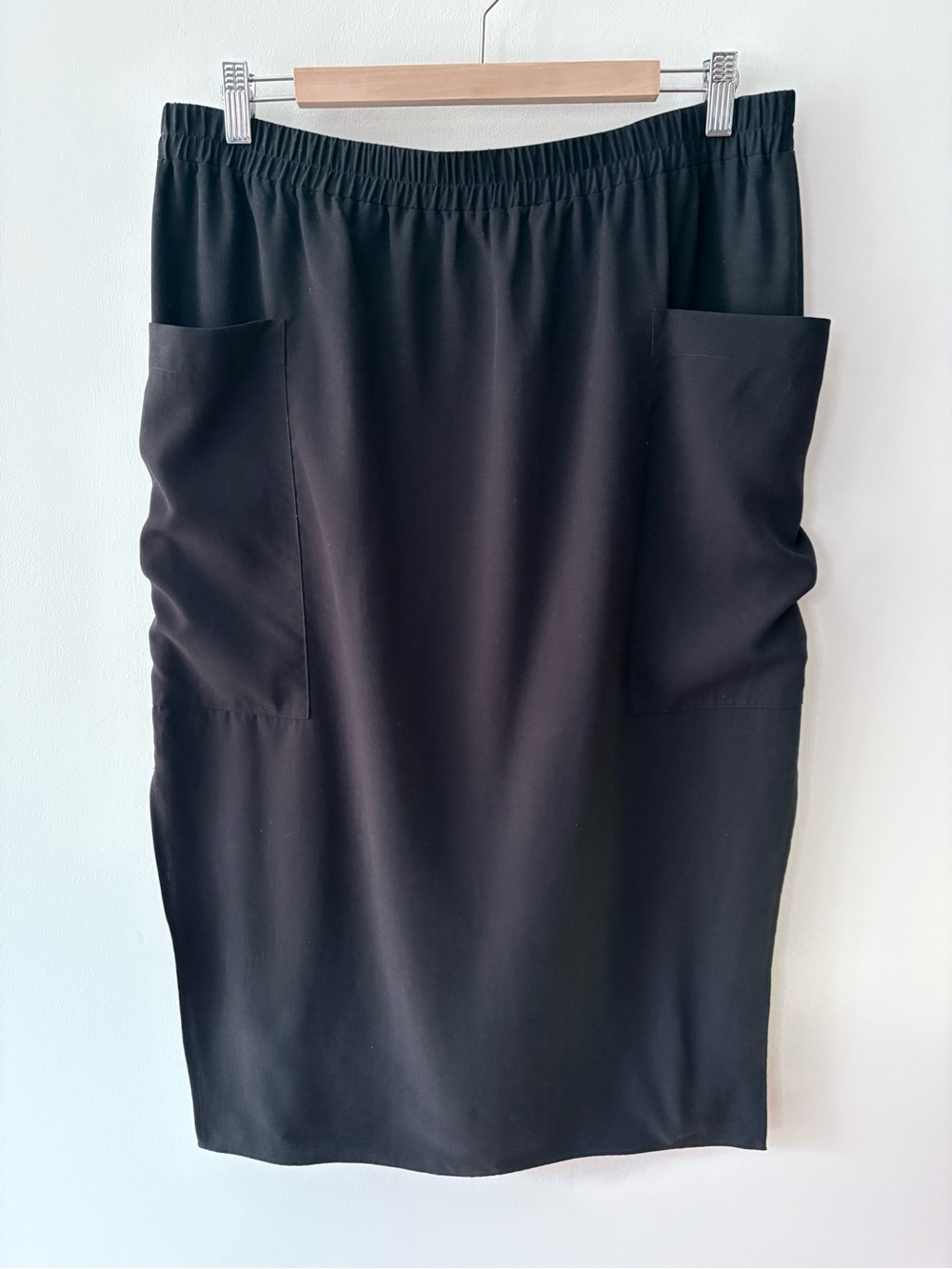 COS MIdi Skirt Utility Pockets Side Slits Black Size 44